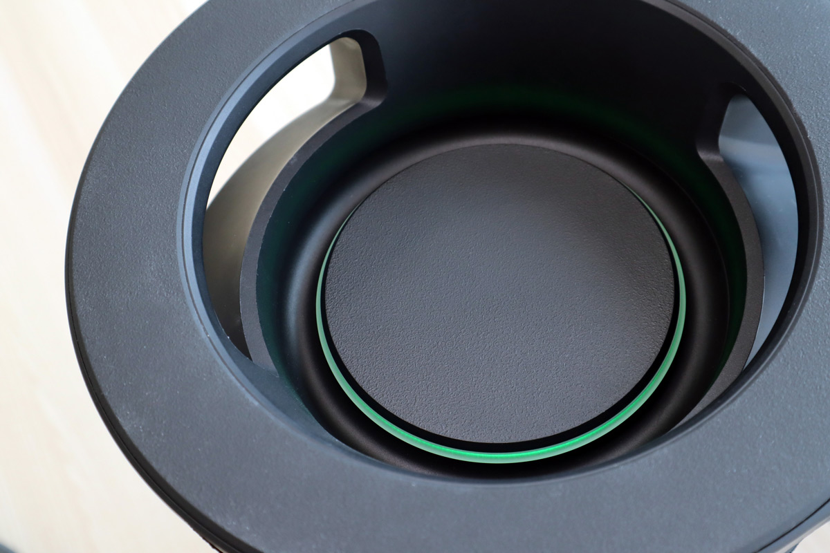 Sony 開拓全新 ULT 系列產品線，以「震憾低音，極致氛圍」為宗旨，打頭陣的是頭戴式降噪耳機 ULT Wear，於今日（12/4）在港正式開售，提供黑色、米白及森林灰 3 種顏色可以選擇。