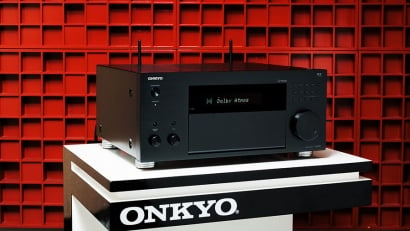 Onkyo TX-RZ810：THX 認證中階 7.2 擴音機　玩齊最新影音規格