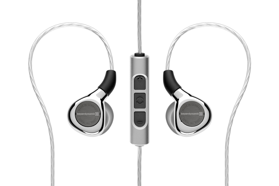 習慣使用手機聽歌的用家，有否覺得音質未夠靚聲？最簡單直接的方法就是更換耳機。早前德國品牌 Beyerdynamic 推出了旗艦入耳式耳機 Xelento，最近預告於明年一月 CES 消費電子展上將會展出 Xelento 線控版本，名為 Xelento remote，令一眾用手機聽歌的用家相當期待。
