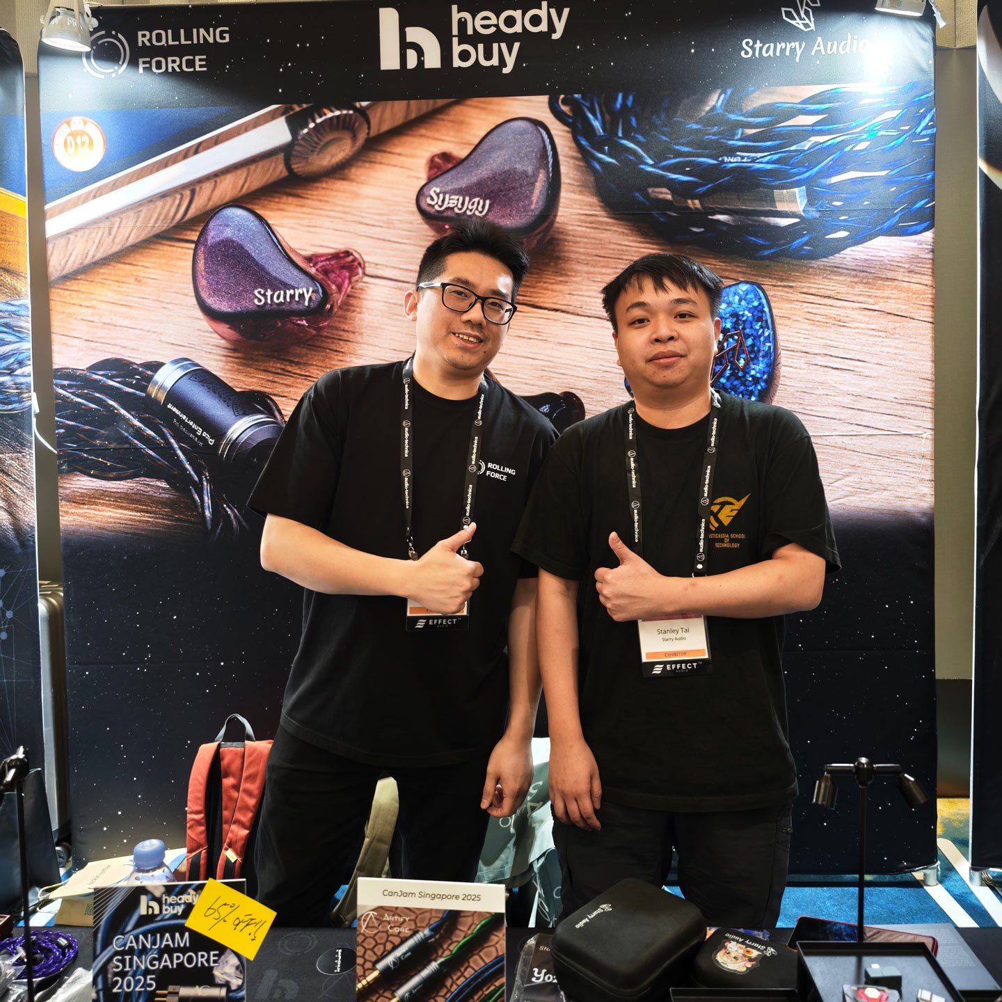 Rolling Force 自 2021 年成立以來，專注於耳機線材的開發，迅速吸引了許多耳機愛好者的關注。創辦人 Ming Yu 不僅負責產品設計與調音，還親自參與從產品定位到銷售的每一環節。他的故事充滿熱情與堅持，這次我們就來深入了解一下這位創業者的背景及品牌的發展歷程。