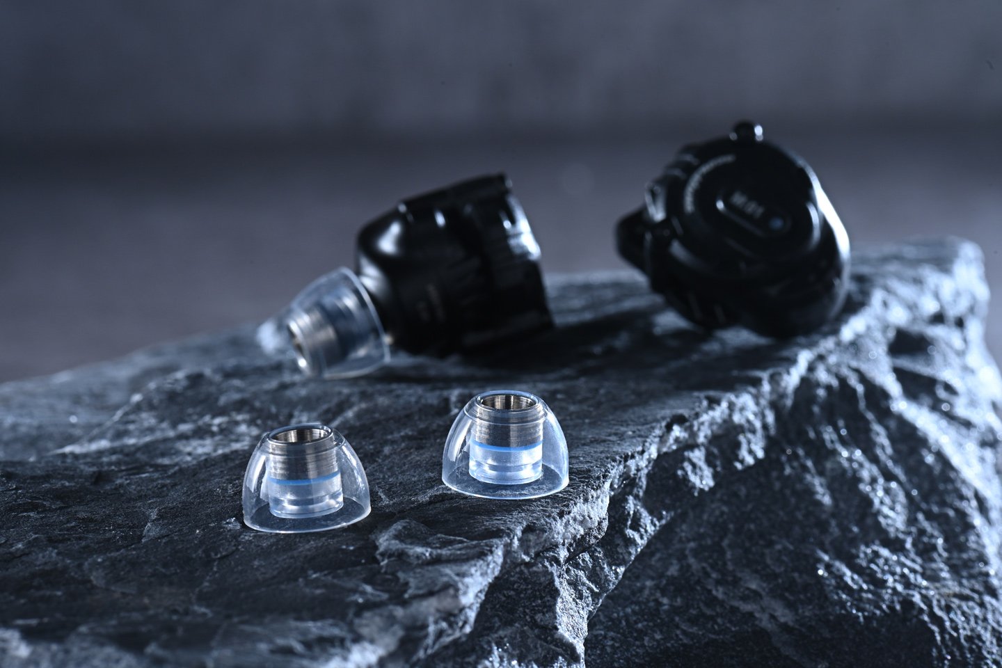 【評測】Pentaconn Coreir Mini Stainless Steel：當金屬耳膠遇上真無線