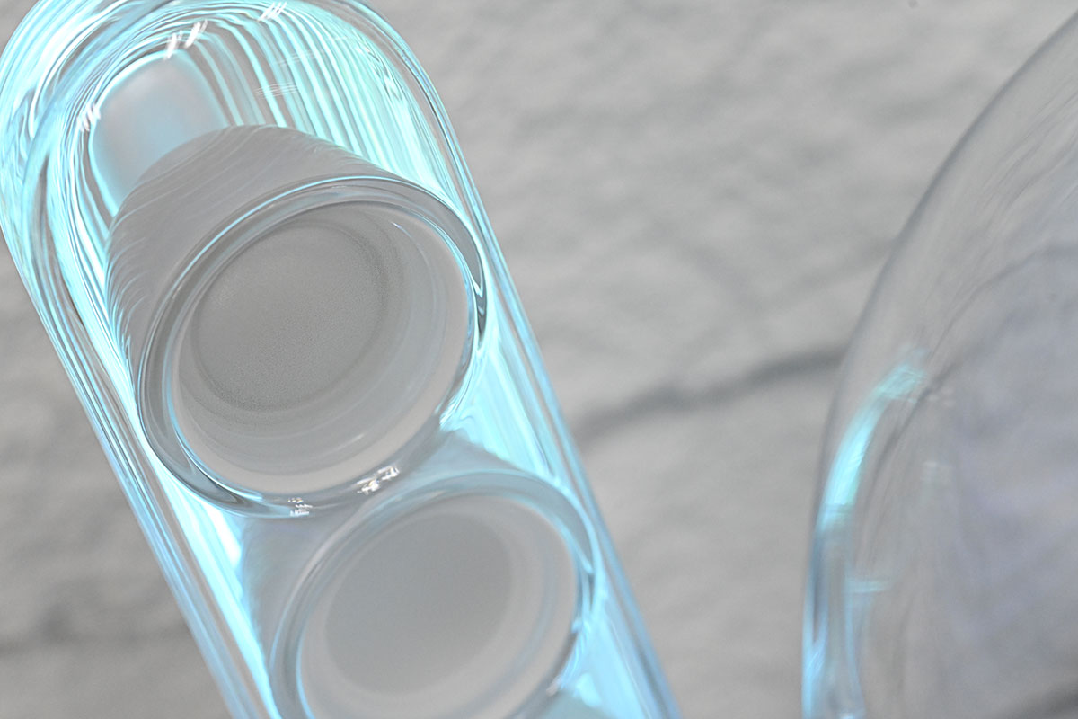 Harman Kardon Soundsticks 系列透明喇叭可算是其中一套最經典的桌面喇叭，甚至被享譽全球的紐約現代藝術博物館（MoMA）永久收藏。弧形透明的機身設計型格獨特，除了是喇叭，也是少有被載入設計史冊的工業藝術傑作之一。今次這個經典系列終於迎來了新一代， Soundsticks 5 加入了更強的聲效、更幻彩的燈光，還有更豐富連接。究竟除了外形之外，實際的聆聽和操作體驗如何，今次就詳細測試一下。