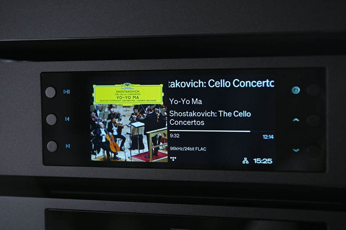 Cambridge Audio 的 CX 系列一直以來都是中階 Hi-Fi 的熱門選擇，由 CXN 到 CXA81 Mk II 等多款型號都獲獎無數。而廠方繼之前推出的 CXN100 串流播放器之後，今次就帶來了 CXN100 SE 以及限量版 CX Black 系列。這次我們就借來了全套啞光黑色的 CX Black 系列，也會重點測試當中 CXN100 SE 這款加強版網絡播放器，看看這個「限量黑魂版」的表現如何。