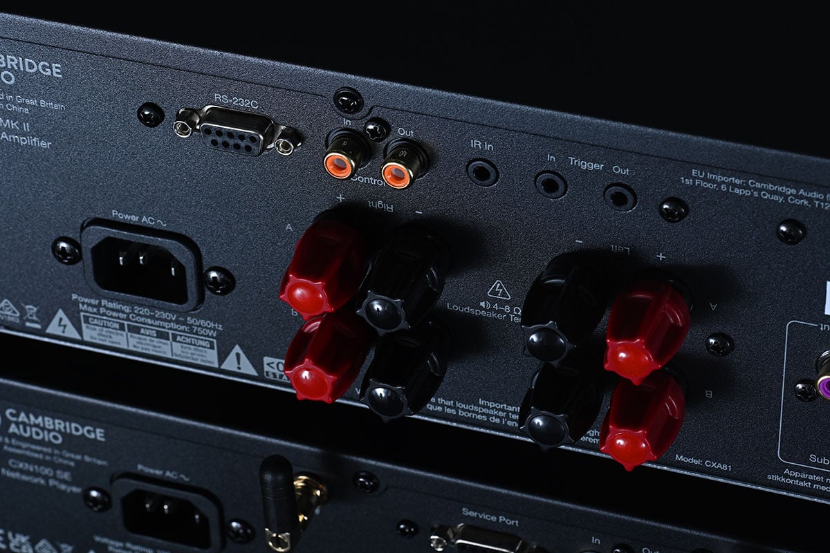 Cambridge Audio 的 CX 系列一直以來都是中階 Hi-Fi 的熱門選擇，由 CXN 到 CXA81 Mk II 等多款型號都獲獎無數。而廠方繼之前推出的 CXN100 串流播放器之後，今次就帶來了 CXN100 SE 以及限量版 CX Black 系列。這次我們就借來了全套啞光黑色的 CX Black 系列，也會重點測試當中 CXN100 SE 這款加強版網絡播放器，看看這個「限量黑魂版」的表現如何。