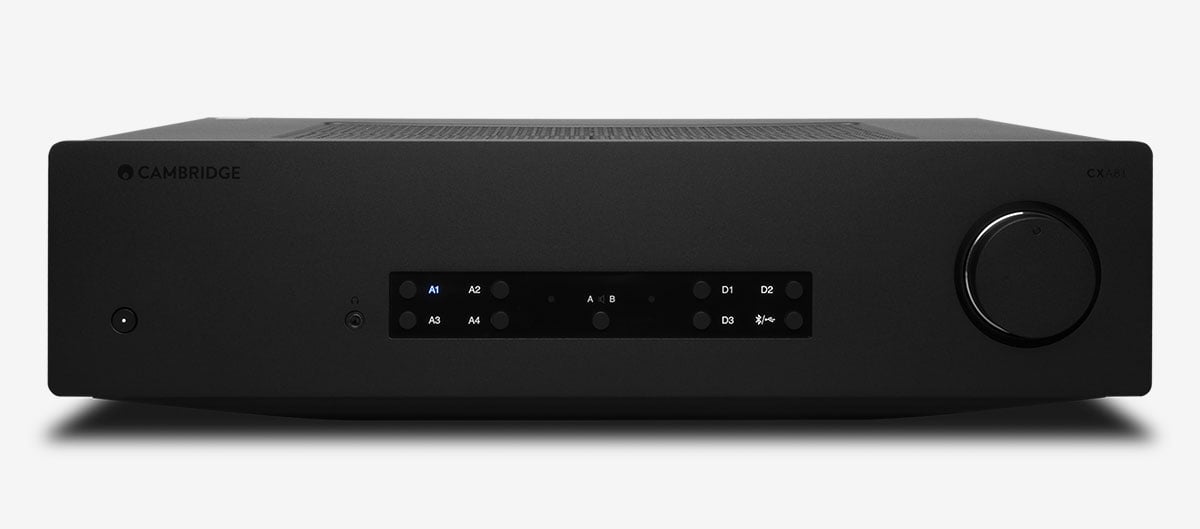 Cambridge Audio 的 CX 系列一直以來都是中階 Hi-Fi 的熱門選擇，由 CXN 到 CXA81 Mk II 等多款型號都獲獎無數。而廠方繼之前推出的 CXN100 串流播放器之後，今次就帶來了 CXN100 SE 以及限量版 CX Black 系列。這次我們就借來了全套啞光黑色的 CX Black 系列，也會重點測試當中 CXN100 SE 這款加強版網絡播放器，看看這個「限量黑魂版」的表現如何。