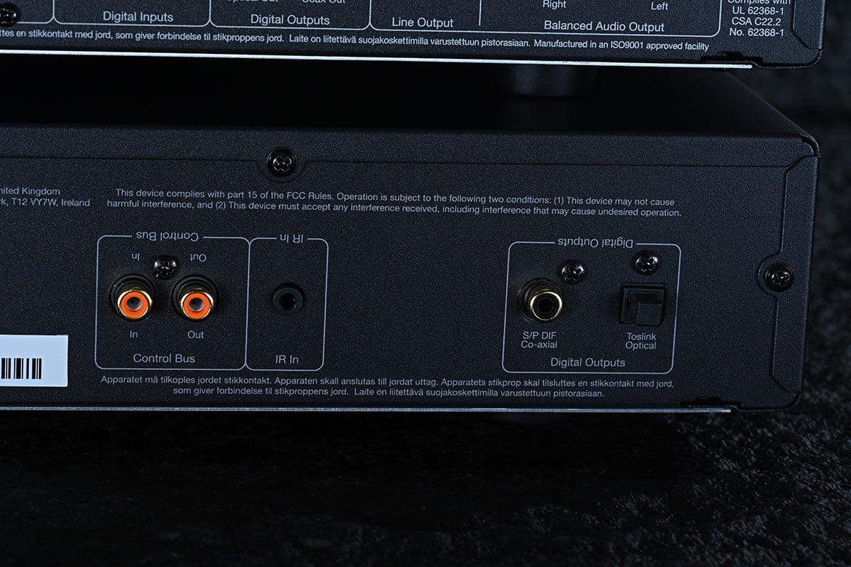 Cambridge Audio 的 CX 系列一直以來都是中階 Hi-Fi 的熱門選擇，由 CXN 到 CXA81 Mk II 等多款型號都獲獎無數。而廠方繼之前推出的 CXN100 串流播放器之後，今次就帶來了 CXN100 SE 以及限量版 CX Black 系列。這次我們就借來了全套啞光黑色的 CX Black 系列，也會重點測試當中 CXN100 SE 這款加強版網絡播放器，看看這個「限量黑魂版」的表現如何。